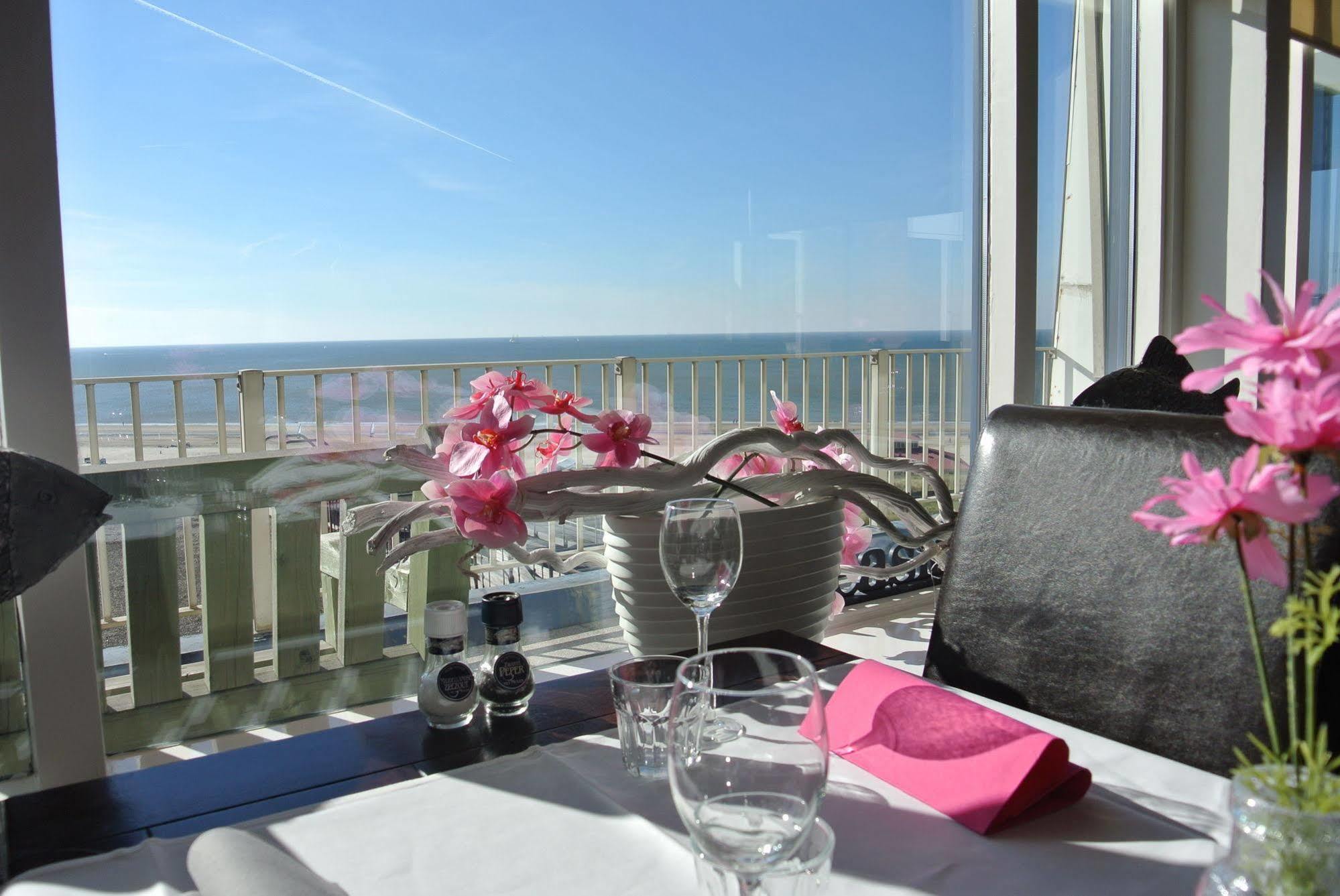 Strandhotel Het Hoge Duin Wijk aan Zee Exteriör bild