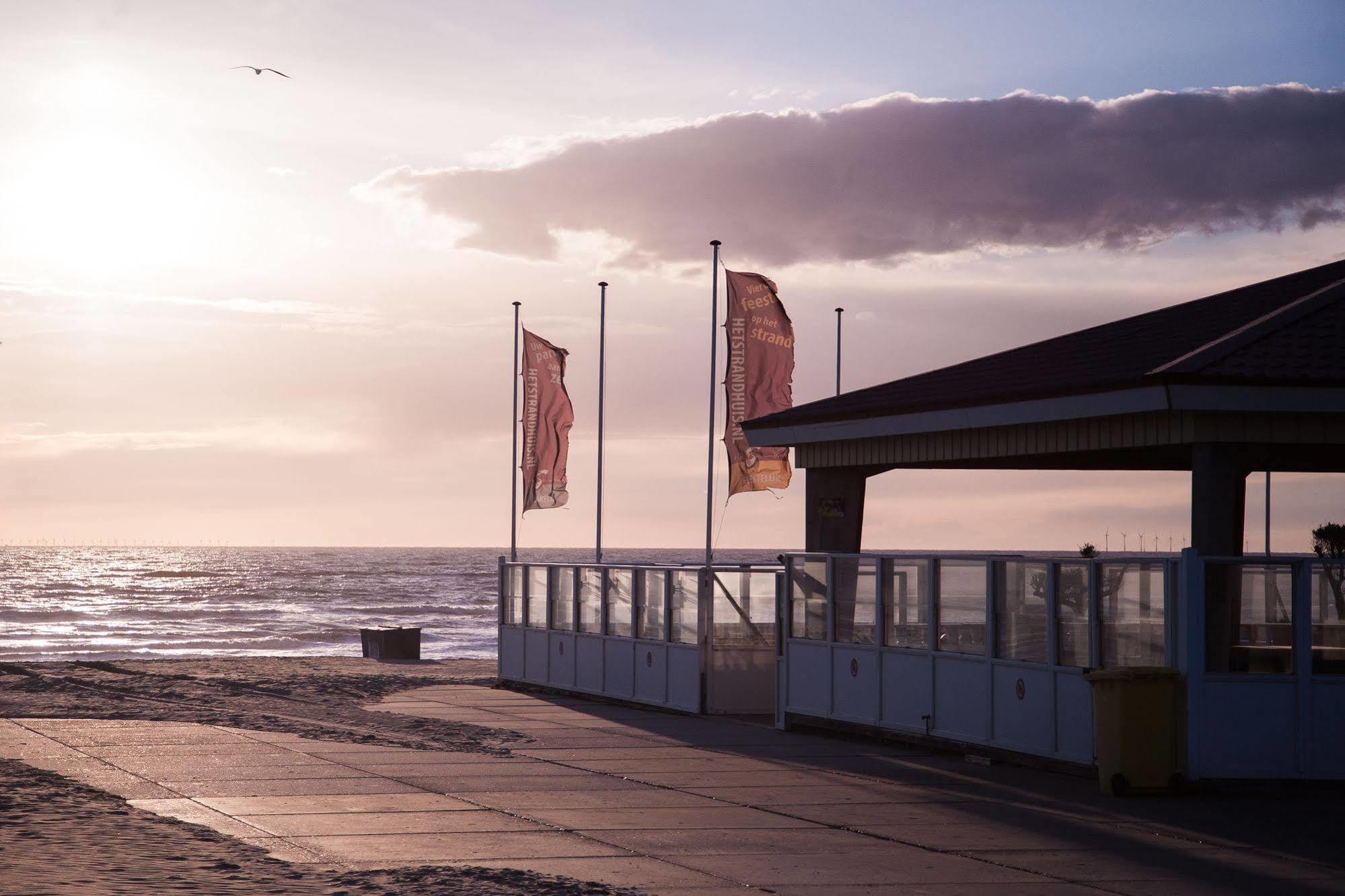 Strandhotel Het Hoge Duin Wijk aan Zee Exteriör bild